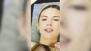 Cumshot tribut on hot printed girl