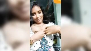 Gouthami reddy manthena showing her Nude milky boobs & Black nipples in video call ???