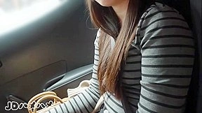 デカ尻19歳と汗だくSEX。とろとろのぷっくり肉厚ま●こ