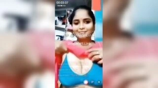 Gouthami reddy manthena sexy figure removing dress & sexy bra showing Big milky boobs with Hot expressions video xxx viral in bedroom ?