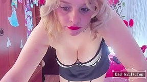 Stocking blodne milf natural huge boobs closeup tease