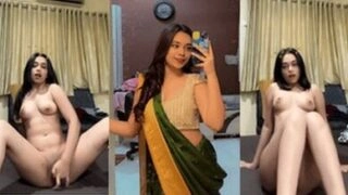 Sanskari Ladki Nude Fingering